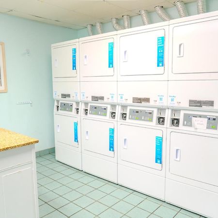Beach Colony Resort Unit 1405 - Beautiful Oceanfront Condo - 1 Bedroom, 1 Bath - Perfect For 6! Myrtle Beach Dış mekan fotoğraf